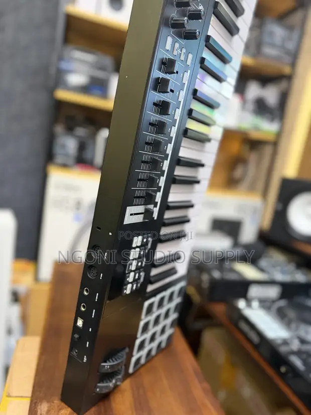 M-Audio Code49 Professional MIDI Keyboard - 1