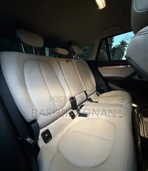 BMW X1 xDrive28i AWD 2016 Nyeusi