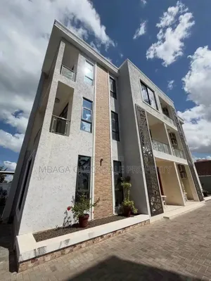 Furnished 2 Bedroom Apartment for Rent in Oyster Bay