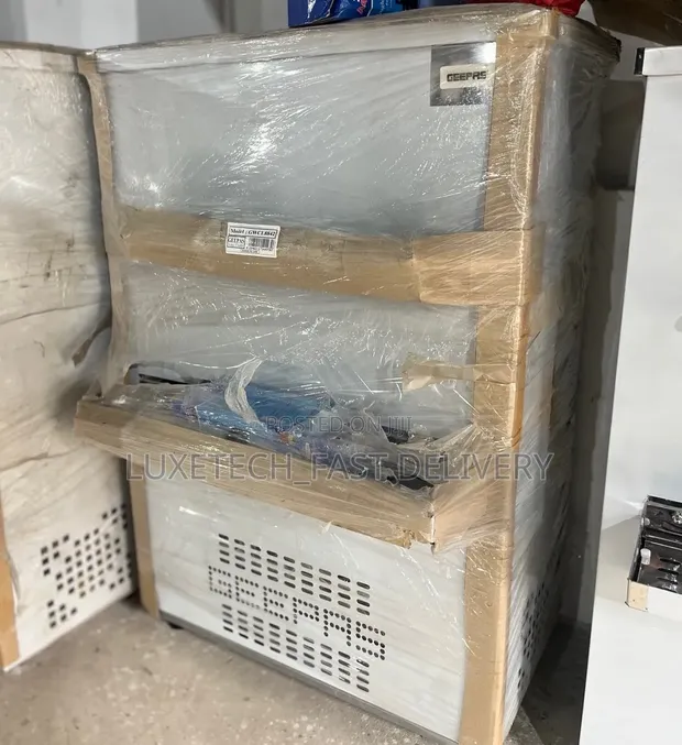 Geepas 4-Tap Commercial Water Cooler - 1