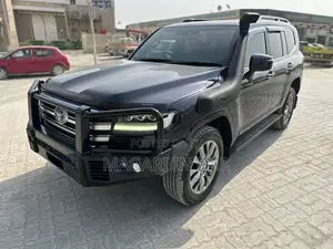 2024 Toyota Land Cruiser LC300 VXR 3.3L Diesel