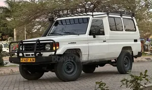Toyota Land Cruiser Hardtop 2002