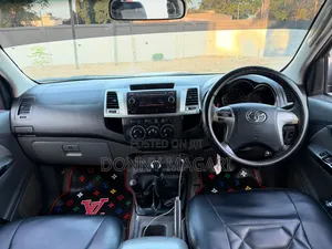 Toyota Hilux Vigo Double Cabin 2013