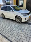 Toyota RAV4 Base AWD 2001 Off White - 2