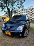 Toyota IST 2005 Nyeusi - 2