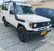Toyota Land Cruiser 2010 Nyeupe - 5