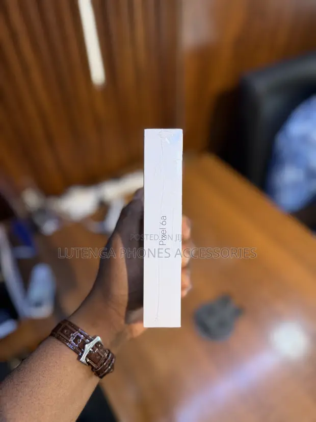 New Google Pixel 6a 128GB Black - 1