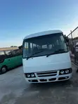 Mitsubishi Fuso Rosa 2007 Nyeupe - 1