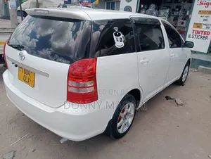 Toyota Wish 2007 Nyeupe