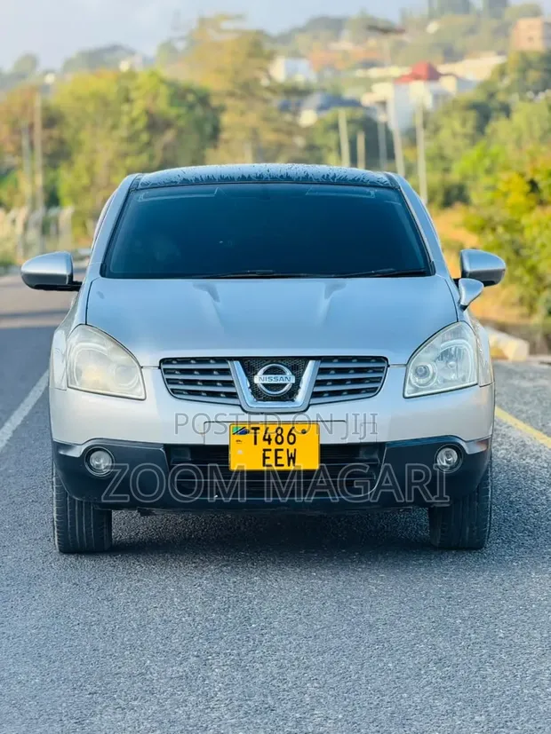 Nissan Dualis 2010 Silver - 1