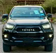 Toyota Hilux GR Sport 2022 Nyeusi - 2