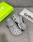 Crocs Classic Clog - 4