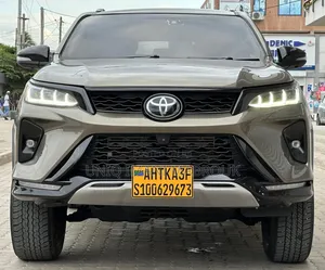 Toyota Fortuner VX 2.8 GD-6 2021