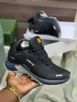 Veto Sneakers - Mpya Kabisa - 3