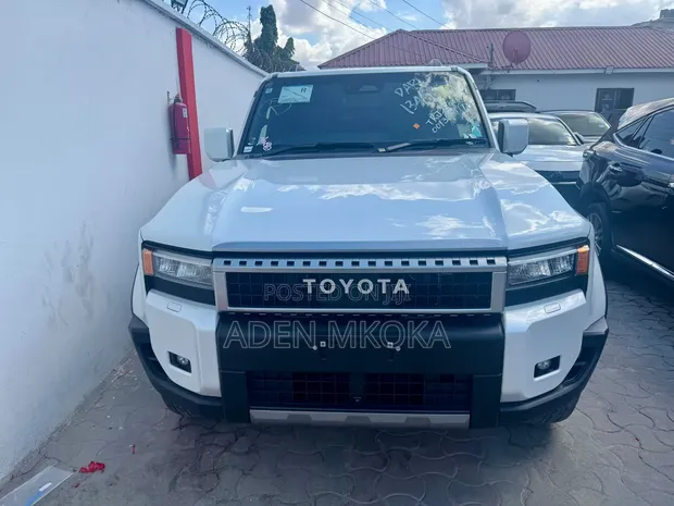 New Toyota Land Cruiser Prado 2024 White - 1