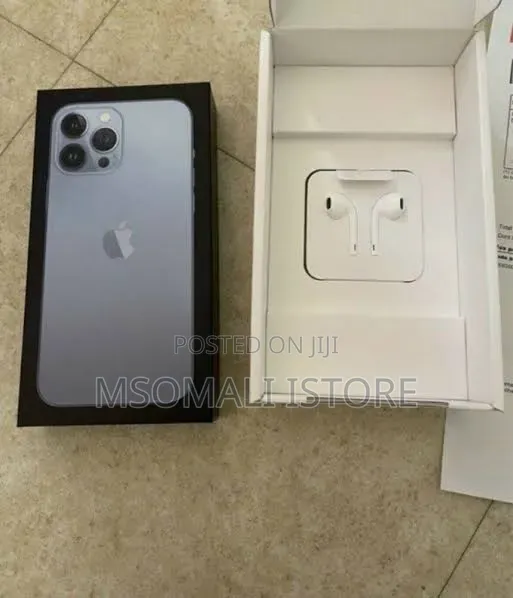 New Apple iPhone 13 Pro Max 128GB Black - 1