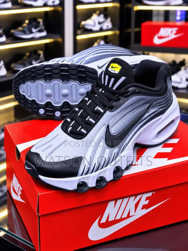 Nike Men's Leather Sneakers - Brand New - 1