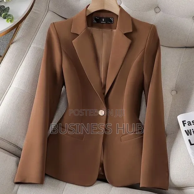 Makoti Ya Kike Quality Women's Coats - 1