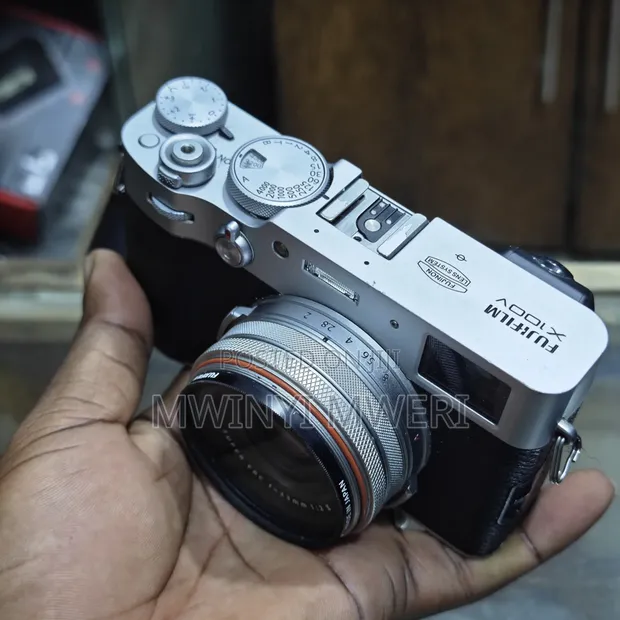 Fujifilm X100V Digital Camera - Silver (Used) - 1