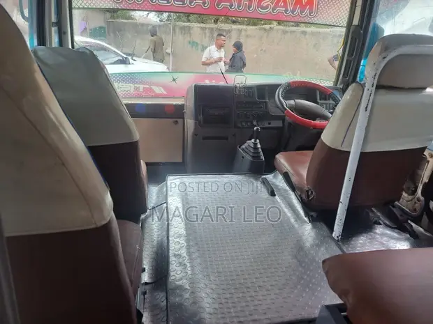 Nissan Civilian 2003 Bus - Bluu - 1