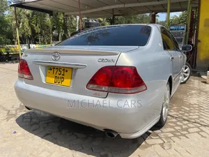 Toyota Crown Athlete 2006 Silver