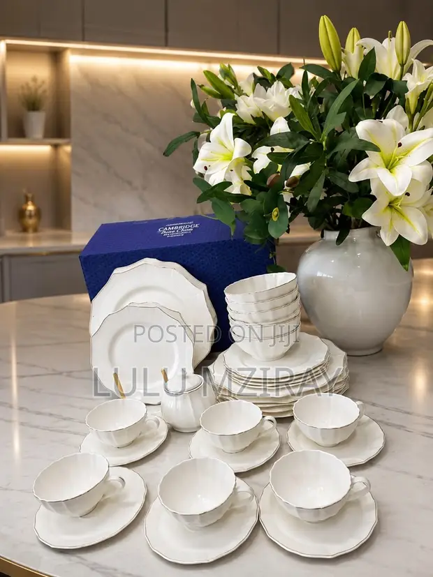 31-Piece Dinner Set - Brand New - 1