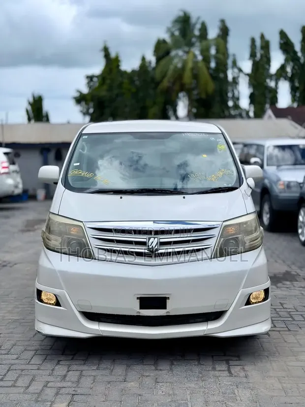 Toyota Alphard 2005 White - 1
