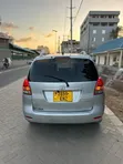 Toyota Corolla Spacio 2005 Nyeusi - 2
