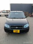 Suzuki Swift 2003 Nyeusi - 1