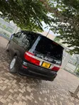 Toyota Alphard 2004 Nyeusi - 2