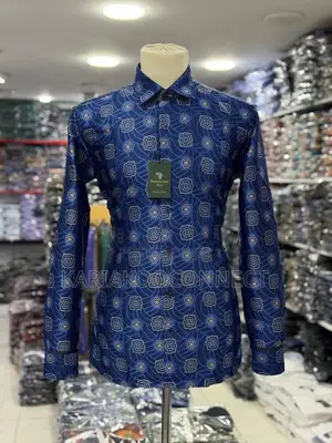 Shati la 'Bold Print Statement'