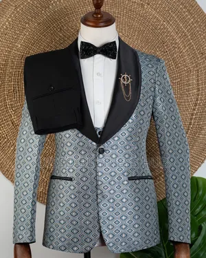 Modern Black & Gray Suit - 3 Pieces