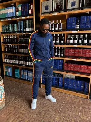 Tracksuits & Hoodie Sets za Premium