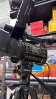 Sony HXR-NX100 Full HD NXCAM Camcorder ya Kiprofeshono - 2