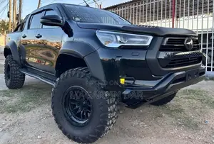 Toyota Hilux TRD Double Cabin 2020
