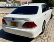 Toyota Crown 2006 Nyeupe - 2