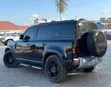 Land Rover Defender 110 Mwaka 2022 - 5