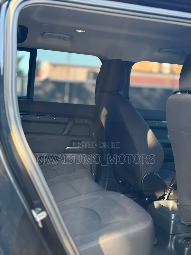 Land Rover Defender 110 2022 - 1