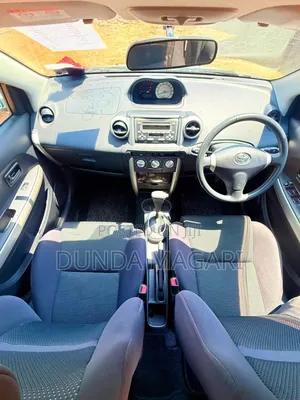 Toyota IST 2003 Bluu