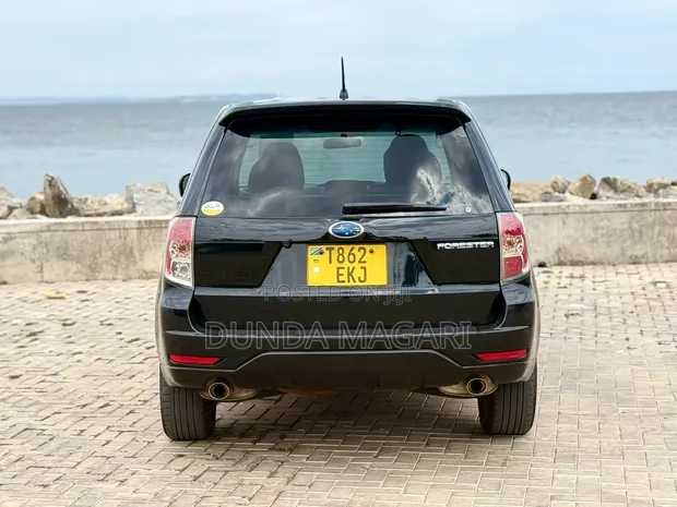 Subaru Forester 2008 Black - 1