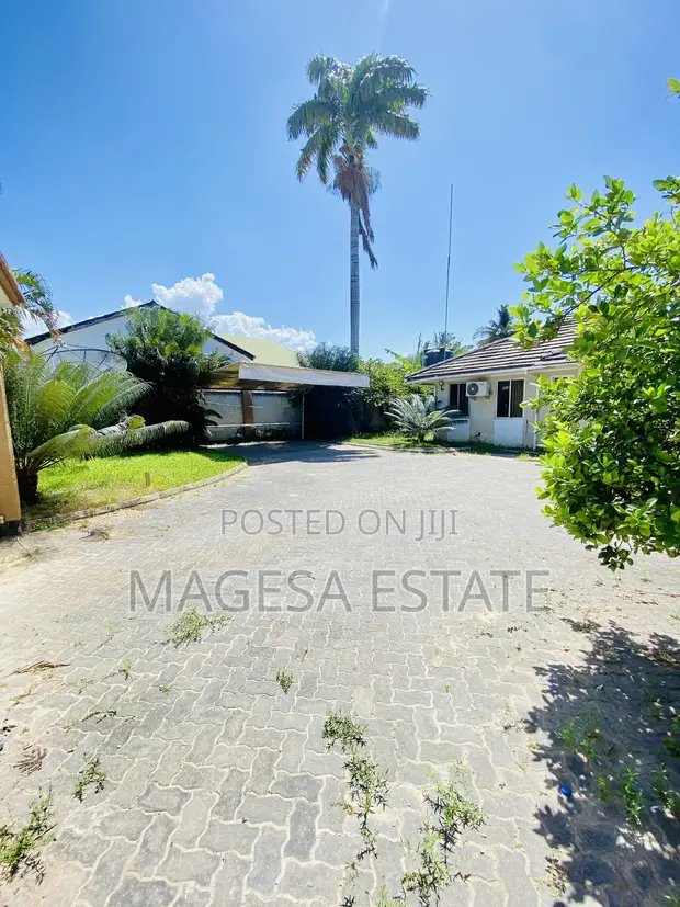 2 Bedroom House for Sale in Mbezi Beach - 1