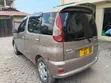 Toyota Fun Cargo 2004 Gold - 2
