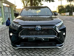2023 Toyota RAV4 Limited AWD Hybrid - Matt Black