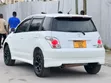 Toyota IST 2004 Nyeupe - 5