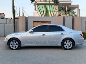 Toyota Mark X 2005 Nyeupe