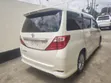 Toyota Alphard 2010 Off White - 4