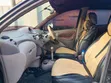 Toyota Platz 2000 Nyeusi - 5