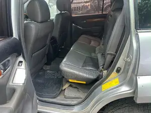 Toyota Land Cruiser Prado 2006 Nyeupe