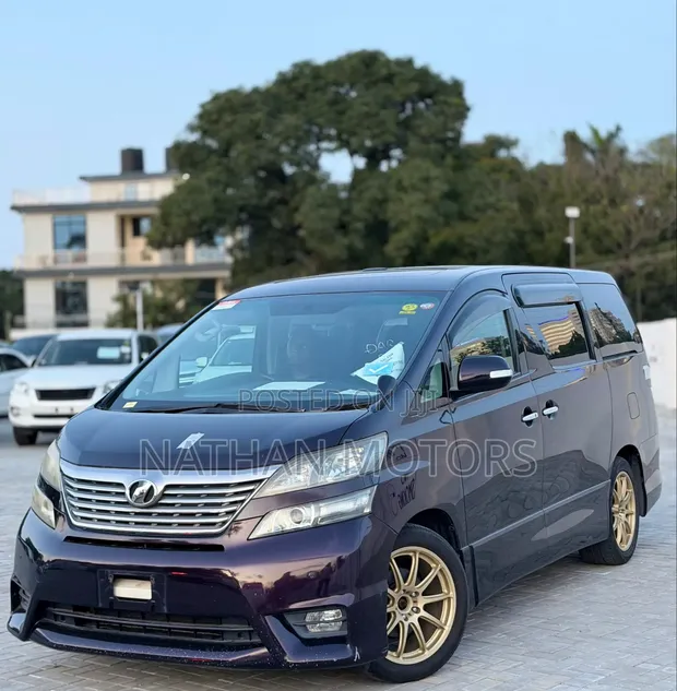 Toyota Vellfire 2009 - Luxury Family Van - 1