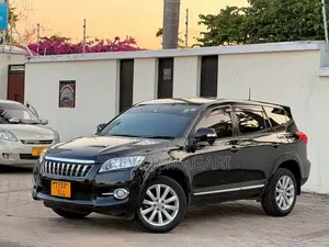 Toyota Vanguard 2012 Nyeusi